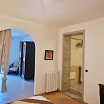 Saba Apartment