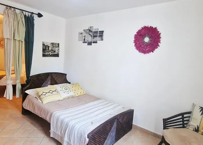 Saba Lägenhet Olbia